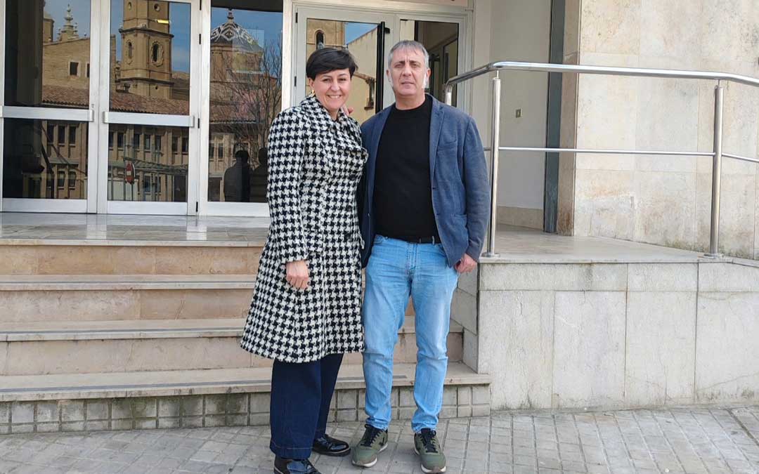 El concejal de Medio Ambiente, Ramiro Domínguez, y la directora general de Educación Ambiental, Raquel Giménez./ AYTO