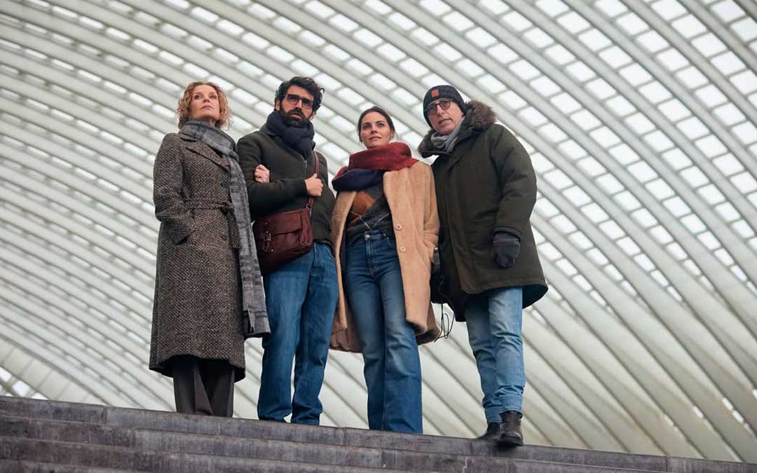 Primeras imágenes de 'Siempre es invierno', protagonizada por David Verdaguer. Estará acompañado por la actriz francesa Isabelle Renauld, Amaia Salamanca, Jon Arias, Vito Sanz y Naiara Carmona./ Quim Vives- Ikiru Films.
