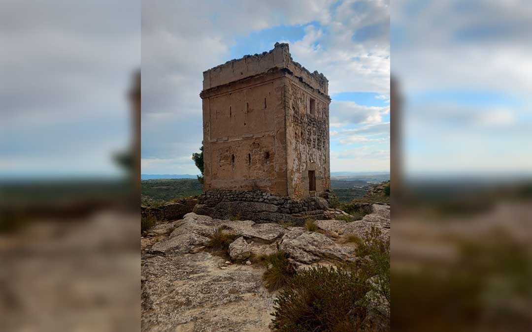 Estado actual de la Torre Campamento de Alcañiz./ C.A.