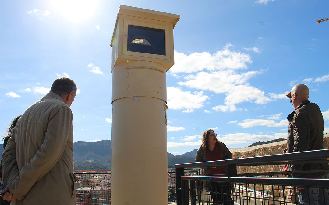El periscopio que capta imagen y proyecta a tiempo real desde la terraza. / B. Severino
