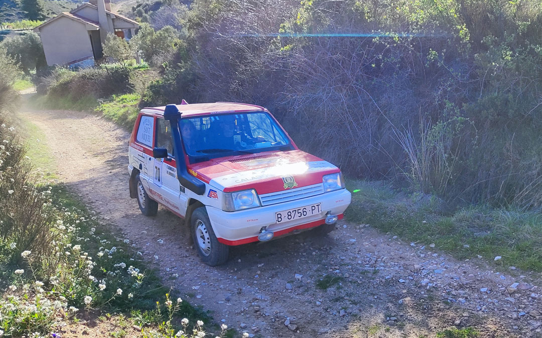 150 equipos participaron en el II Raid AutoClassic - Ciudad de Alcañiz / A.G.