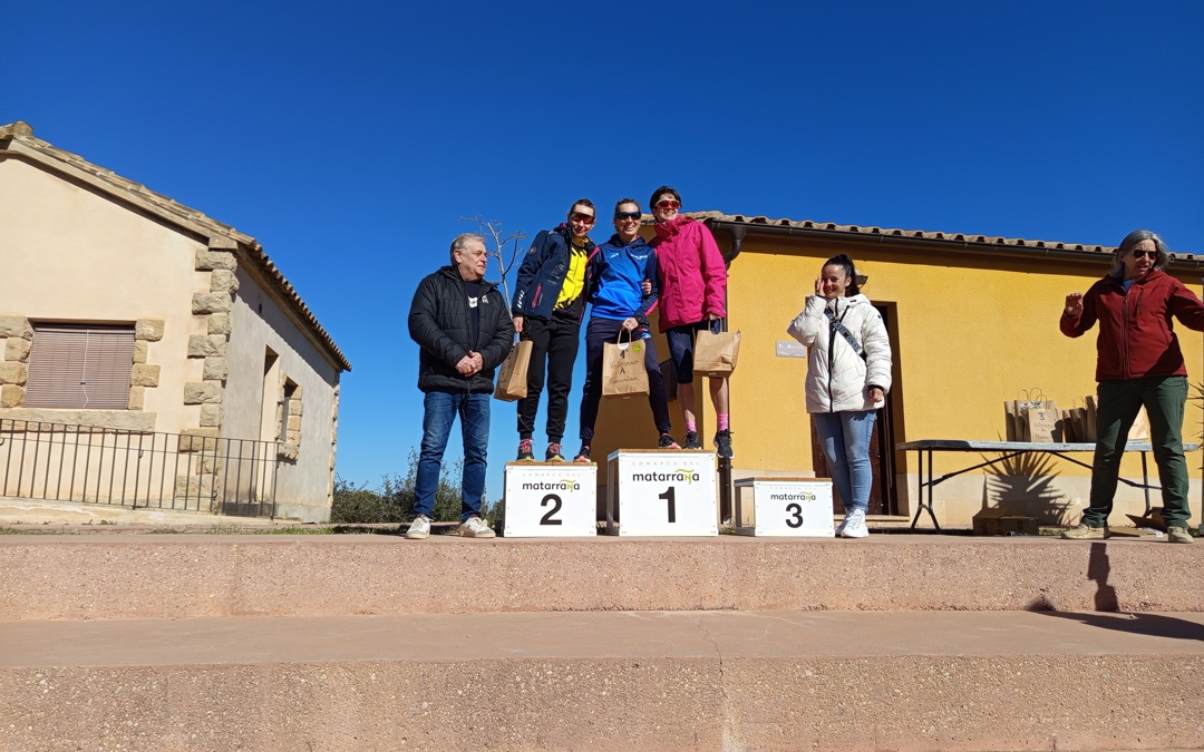 Uno de los pódiums del Cross de la Comarca del Matarraña. / M.J Salvador