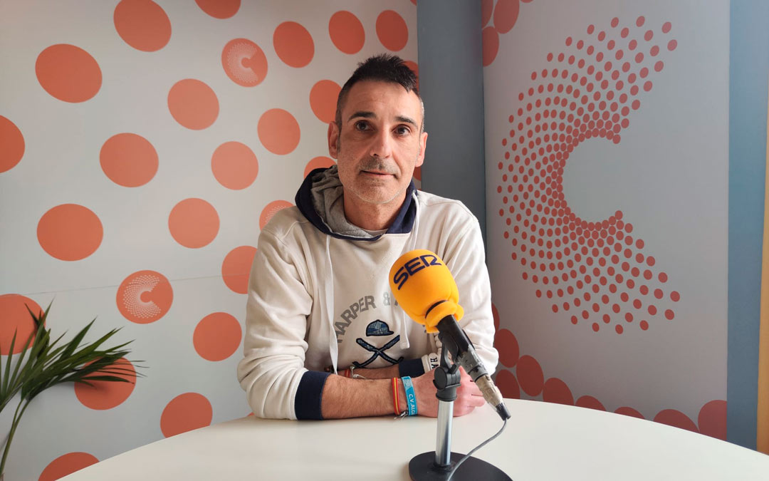 Sergio Salafranca, padre de Jorge, jugador de pádel de Alcañiz / LA COMARCA