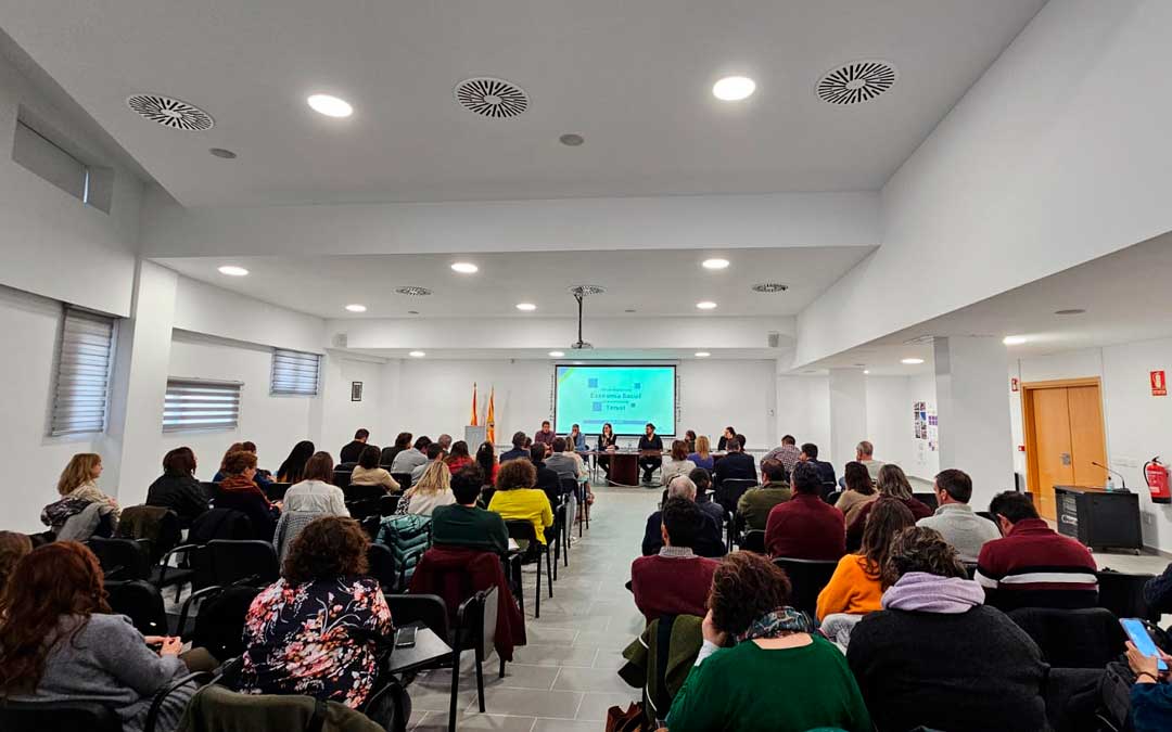 Presentación del plan de Economía Social en Calamocha./ DPT