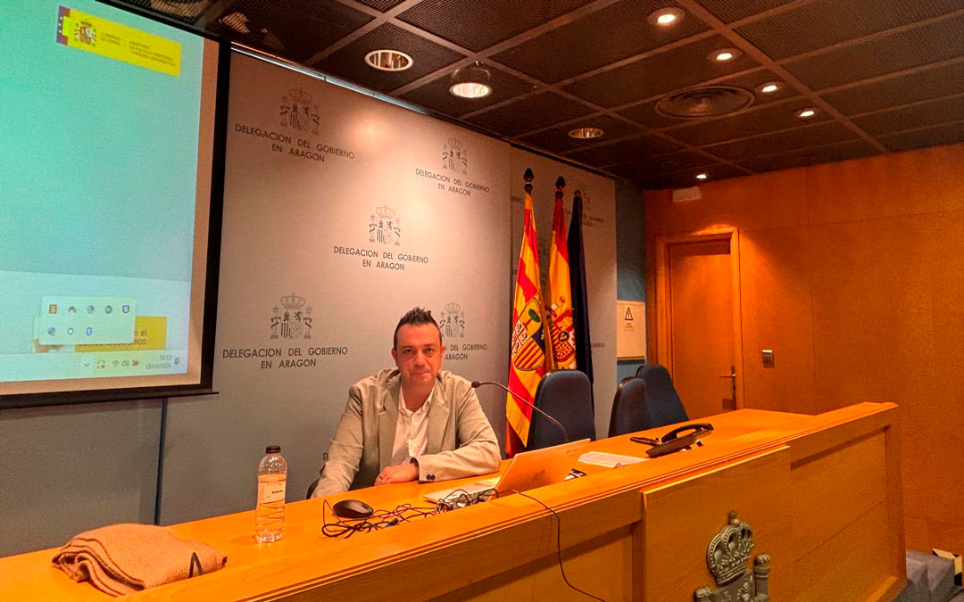 Balance AEMET con el delegado territorial de en Aragón, Arcadio Blasco. /L.C
