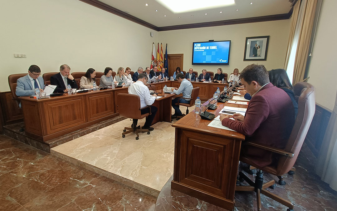 Pleno ordinario de la Diputación de Teruel de marzo. / DPT