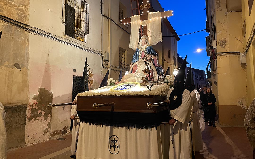 Procesión del Descendimiento Caspe 2025./ S.F.