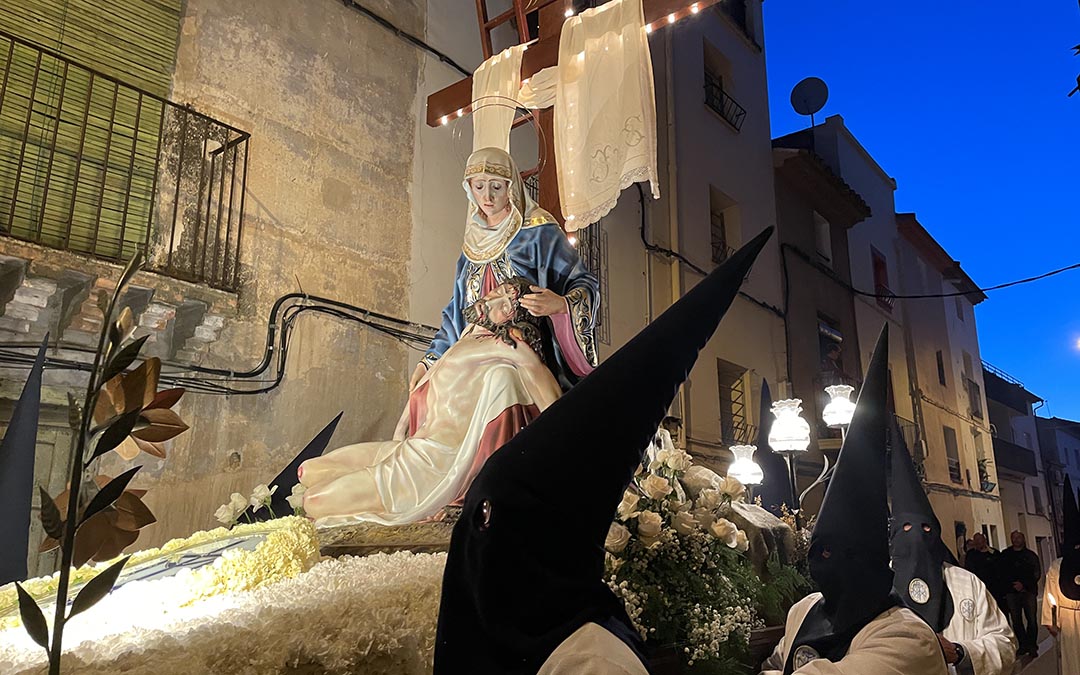 Procesión del Descendimiento Caspe 2025./ S.F.
