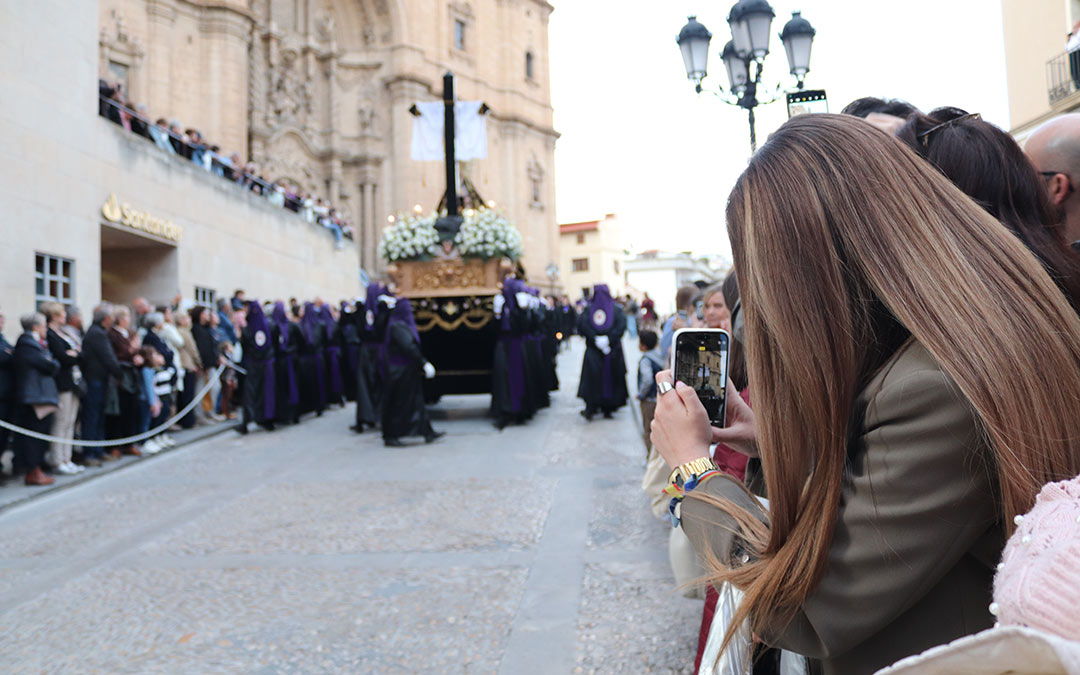 Alcañiz recibe la visita de miles de turistas durante sus actos de Semana Santa. /A.S.