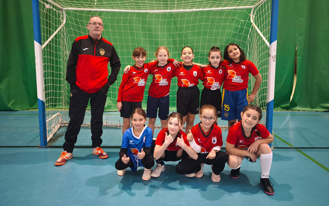 Equipo de fútbol sala femenino benjamín de Andorra. / N.E