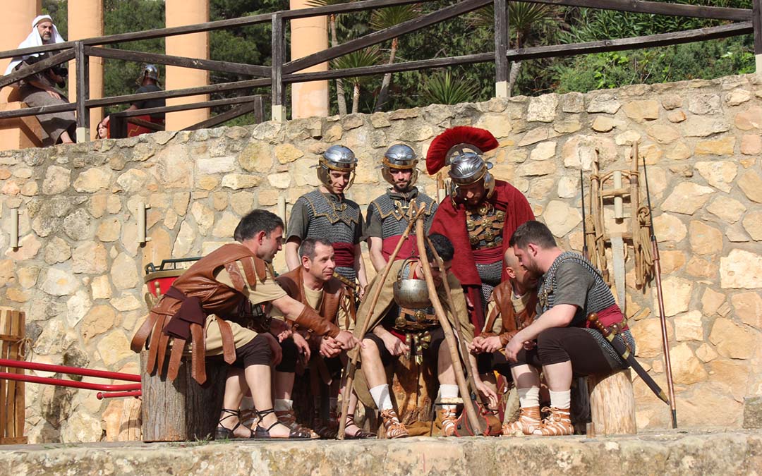 Drama de la Cruz de Alcorisa / L. Castel