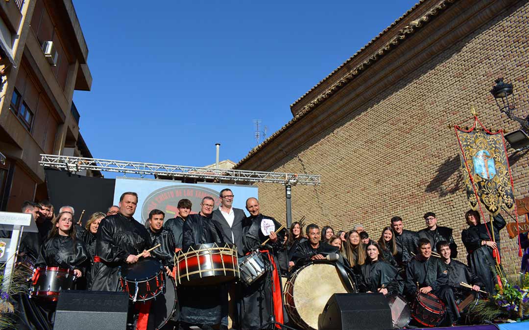 Momentos del acto de Exaltación de tambores y bombos este domingo./I.M.