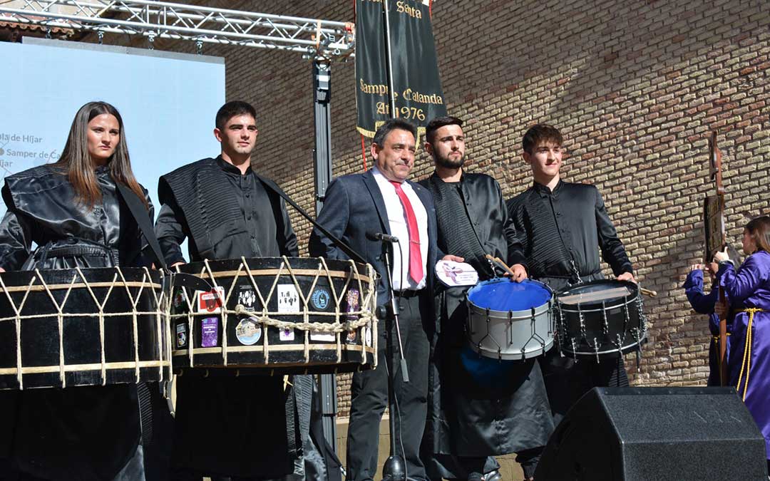 Momentos del acto de Exaltación de tambores y bombos este domingo./I.M.
