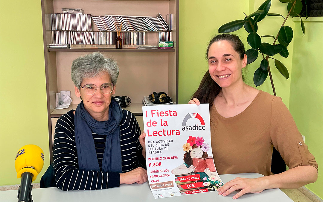 Isabel Orcal e Isabel García en Radio Caspe./ S.F.