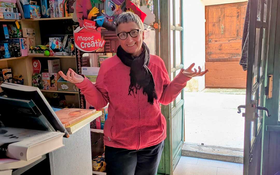 Pili Sangüesa, gerente de la tienda La Bodega de Castellote / P.S.
