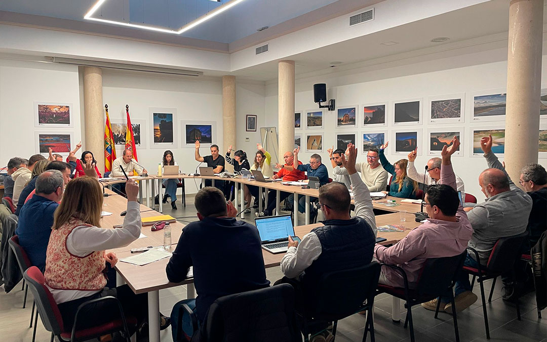 Sesión plenaria de abril de la Comarca del Bajo Aragón-Caspe./ S.F.