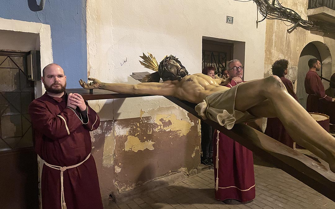 Procesión del Silencio por el casco histórico de Caspe./ S.F.