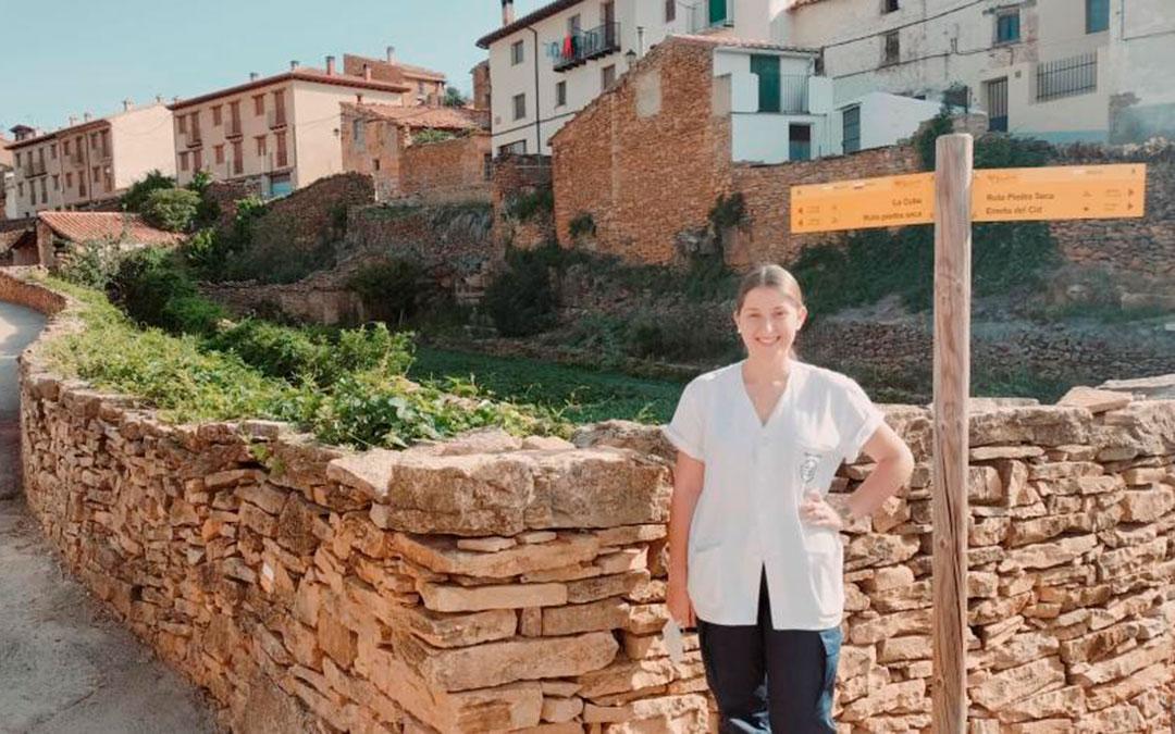 Alba Achón, estudiante de enfermería que realizó las prácticas en 2024 en el centro de salud de Cantavieja./ DPT