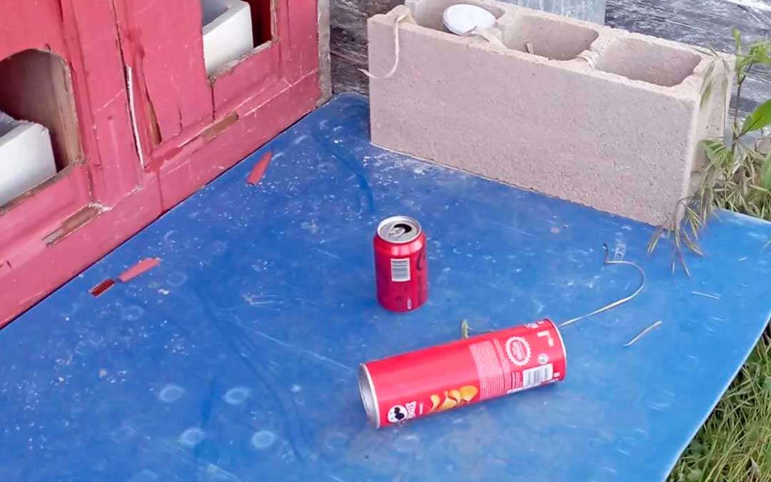 Restos de comida que se encontraron en una de las colonias./ B.L.