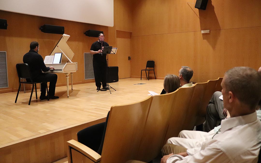 El dúo Il Postiglione ofrece el concierto 'Viaje a la Italia del siglo. XVII' en el Palacio Ardid de Alcañiz. /A.S.