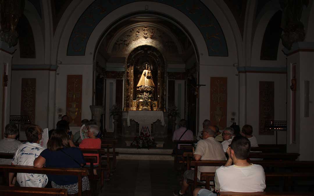Asoleo en la ermita de Pueyos este sábado / L. Castel