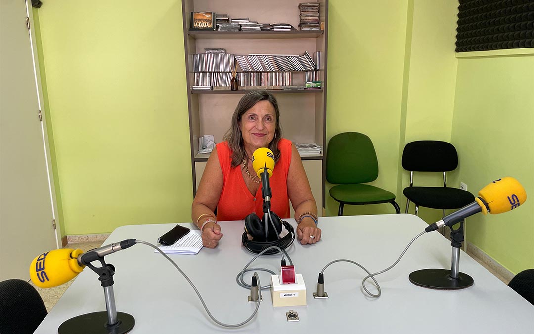Cristina Bret en Radio Caspe./ S.F.