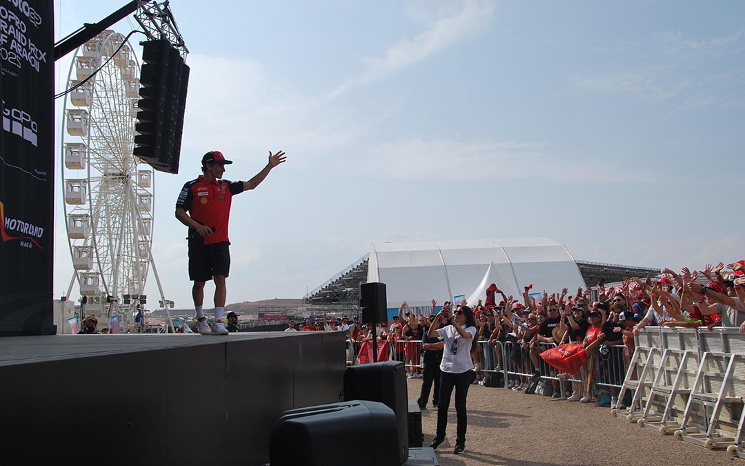 Fan Zone en Motorland./ C.O.