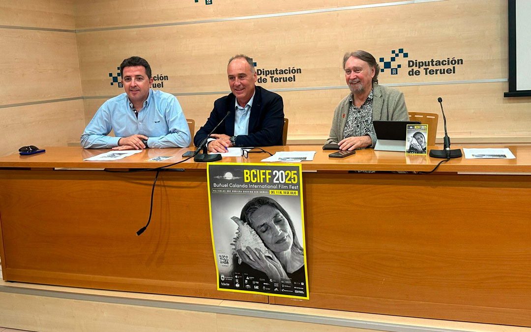 Presentación del festival de cine Luis Buñuel de Calanda este viernes en la Diputación./ DPT