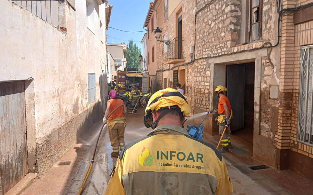 El operativo de INFOAR trabajando en Letux. / DGA