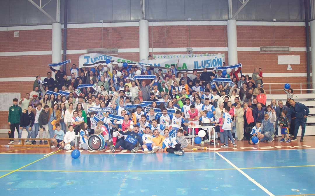 Imagen de archivo del Zafan. F.S junto a la grada / Zafán F.S.