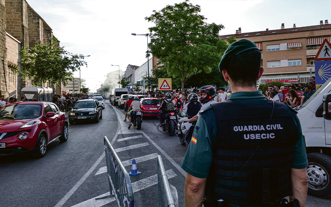 Unidades especiales de la Guardia Civil controlaron la movilidad./ Marina Monreral