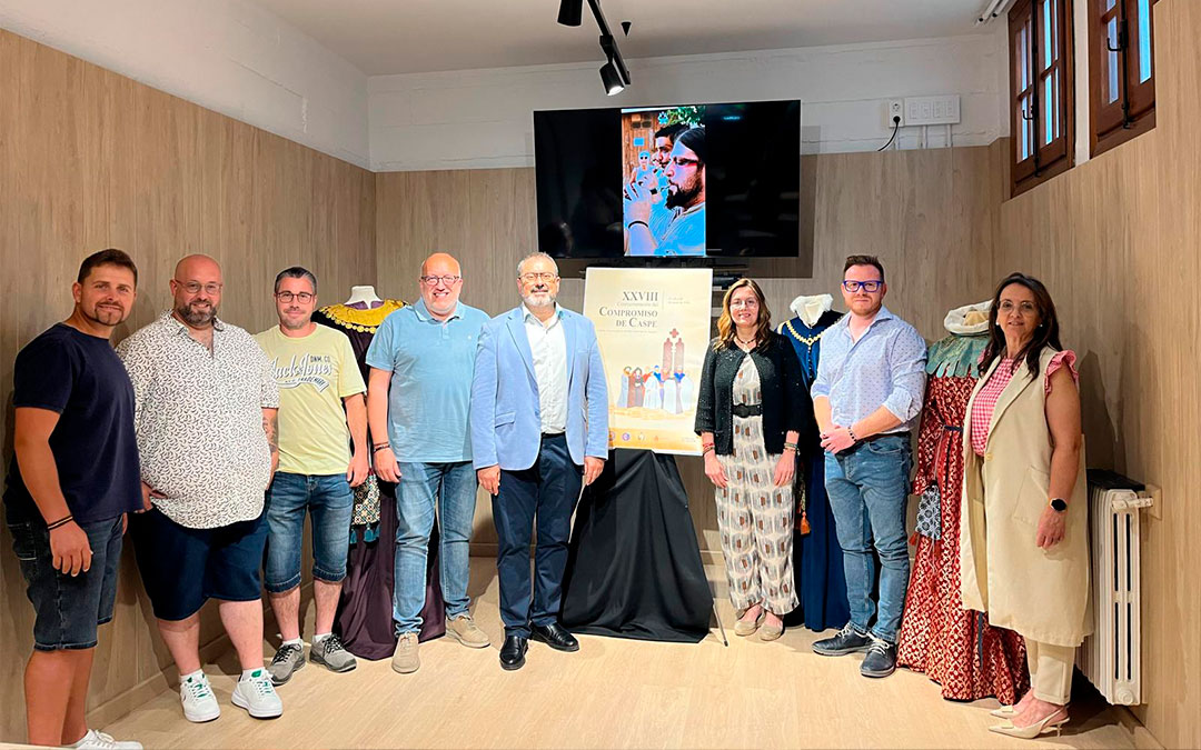 La presentación de la XXVIII edición del Compromiso de Caspe se ha celebrado en la Oficina de Turismo./ Ayto. Caspe