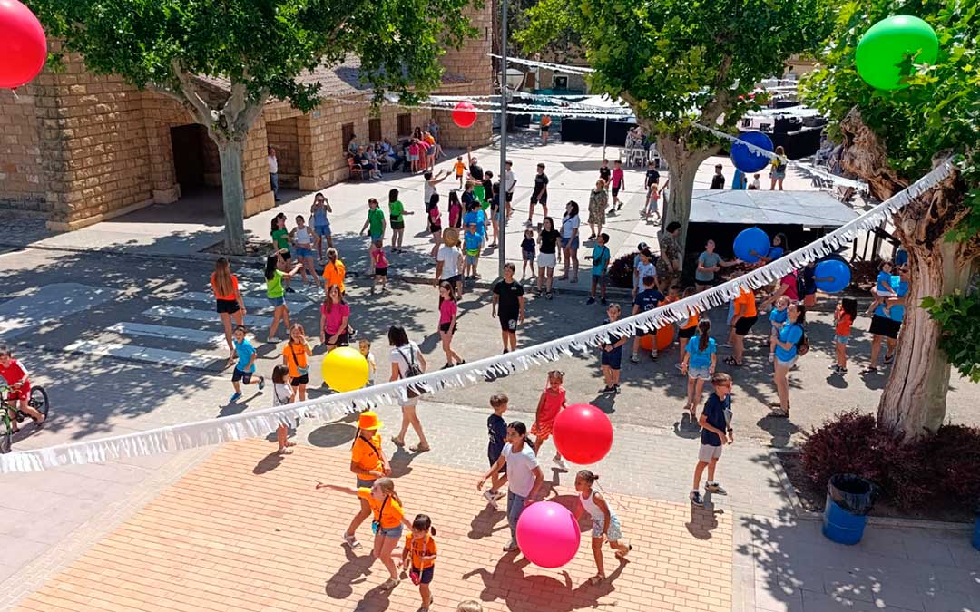 Chupinazo fiestas Puigmoreno este viernes./ Saúl Valero.