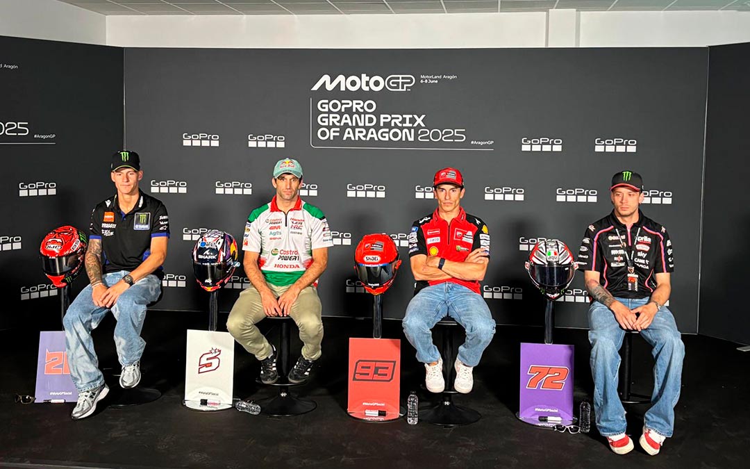 d De izquierda a derecha: Fabio Quartararo con el dorsal 20; Johan Zarco, con el dorsal 5; el líder del mundial, Marc Márquez; y el ganadores de la última carrera, Marco Bezzechi/M.M.R.
