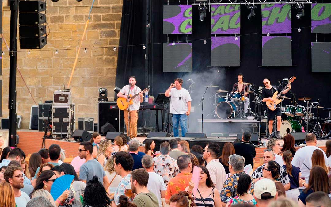 Cacho a Cacho abrió la tarde / Vibrafest