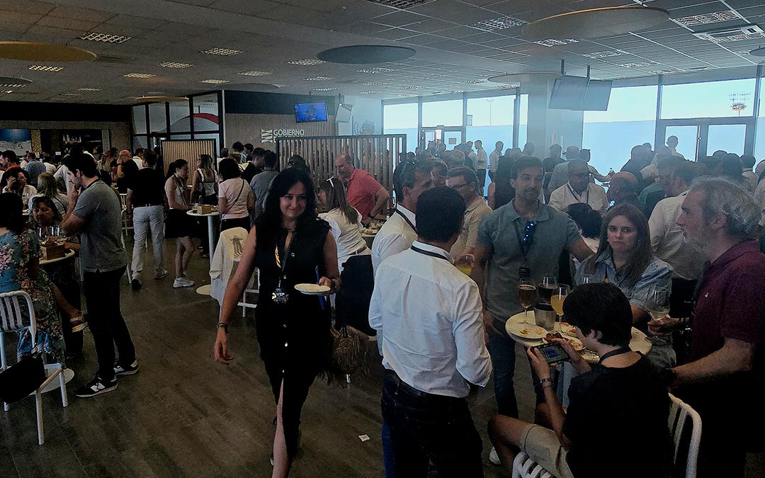 Imagen del VIP, lleno de invitados durante el fin de semana./ E.D.