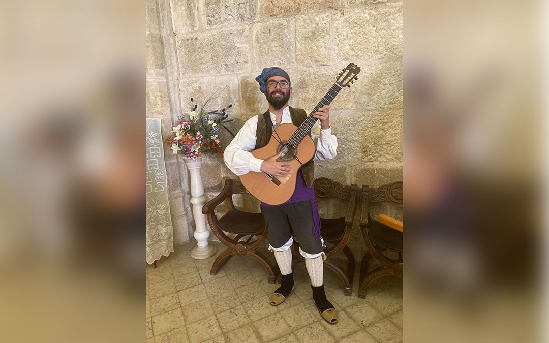 Zaforas, en la misa baturra en La Cañada de Verich, una de las muchas facetas del folclore. / Archivo personal