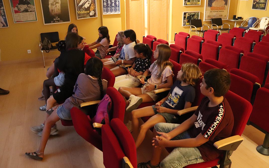 Los niños de Calanda se convertirán en cineastas realizando su propio cortometraje. /A.S.