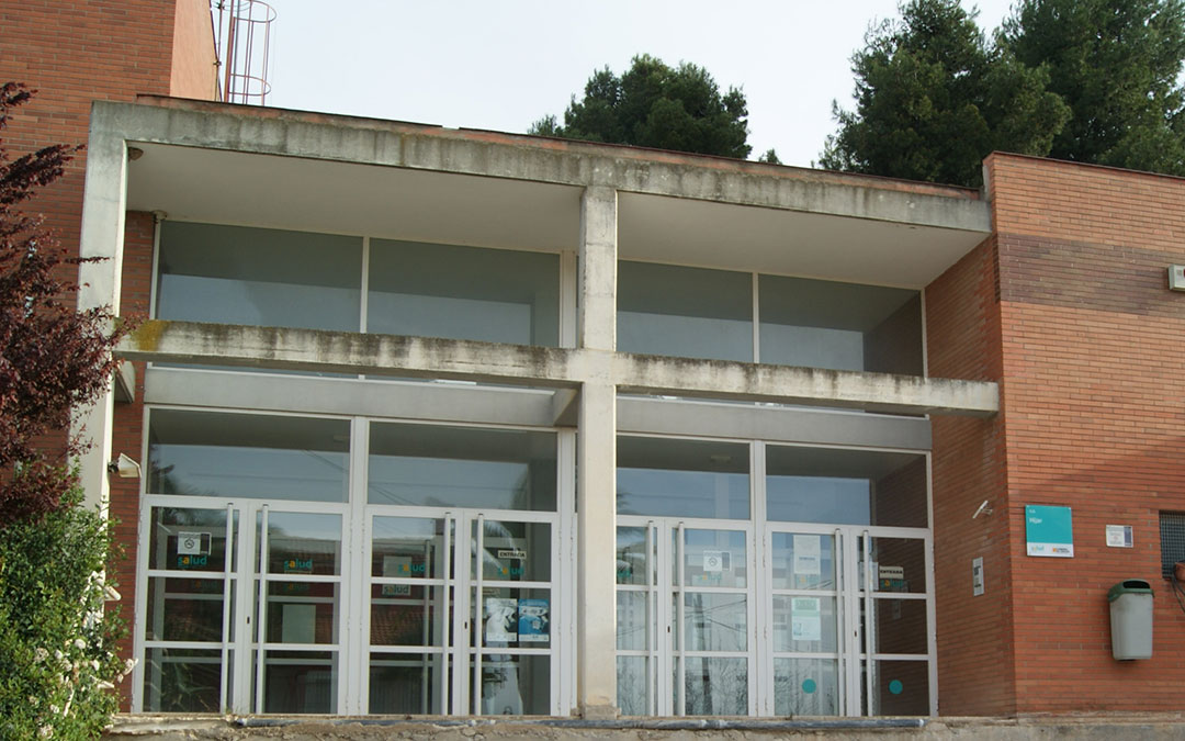 Imagen de archivo del centro de salud de Híjar. / L.C.