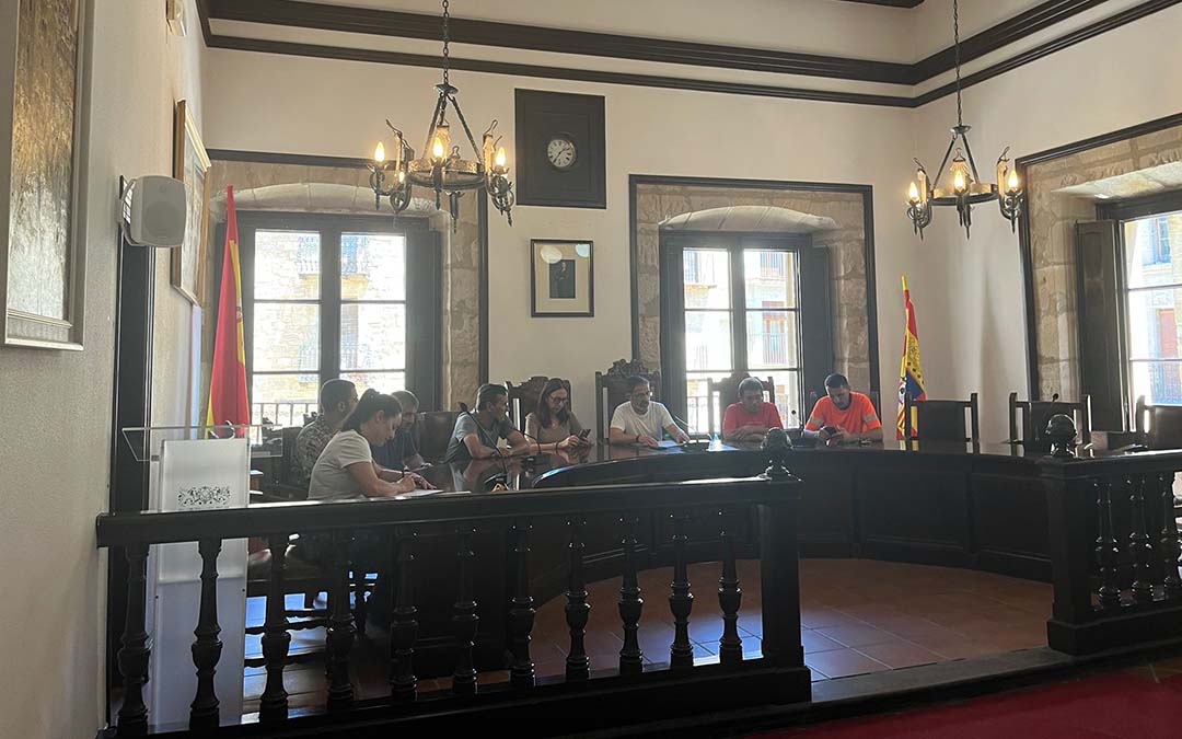 Pleno del Ayuntamiento de Valderrobres./Zoe Barrufet