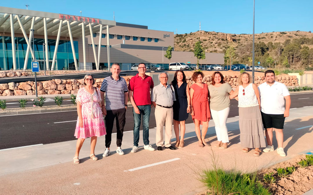 Visita de un grupo de militantes socialistas al hospital de Alcañiz./ PSOE TERUEL