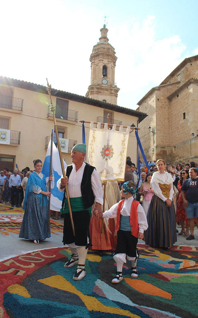 El giro en la plaza del Ayuntamiento tras bajar la primera calle. / B. Severino