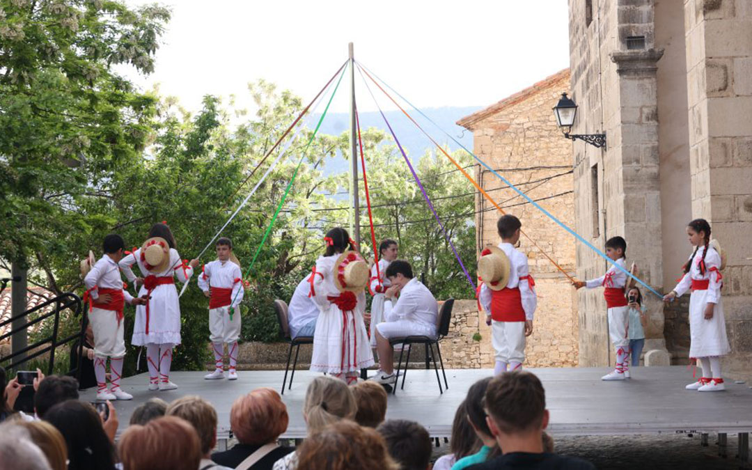 Instantes de la actuación del Dance que se realizó el pasado mes de junio. / Museo Maestrazgo