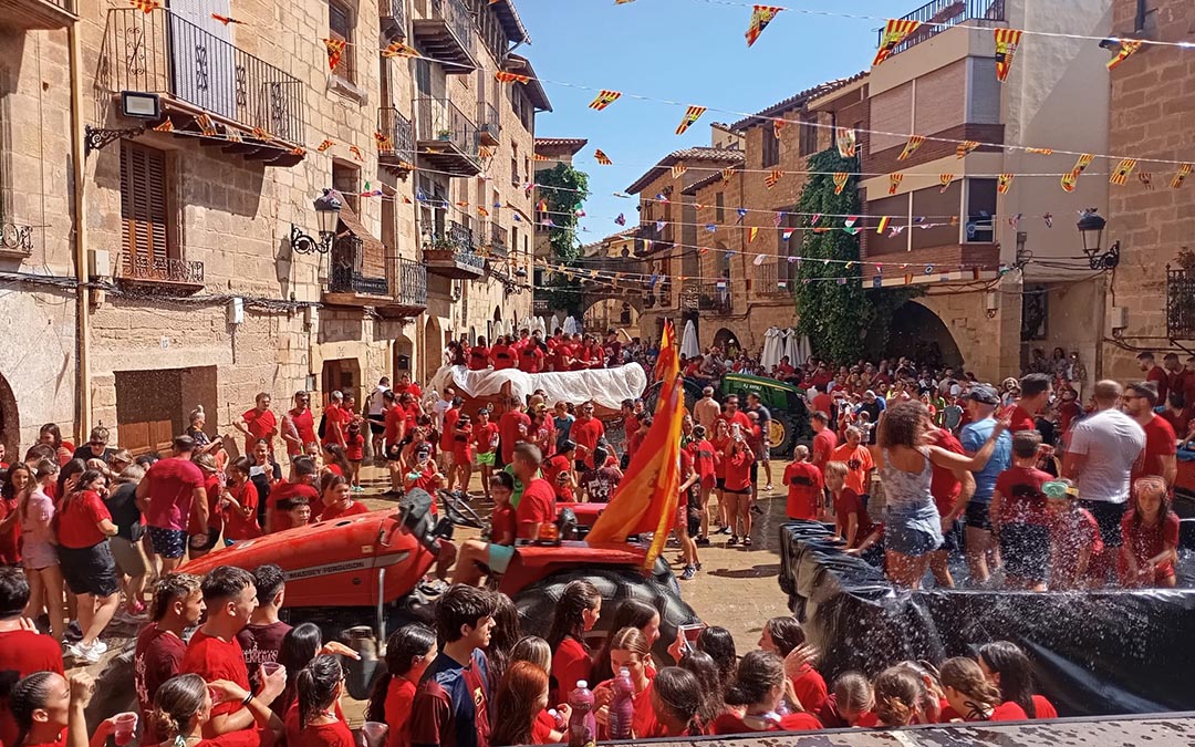 Imagen del chupinazo de La Fresneda./Comisión Fiestas