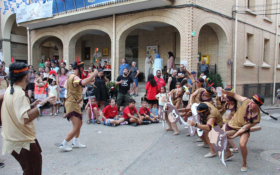 La Tribu Comanche llevó la atracción de los toros. / B. Severino