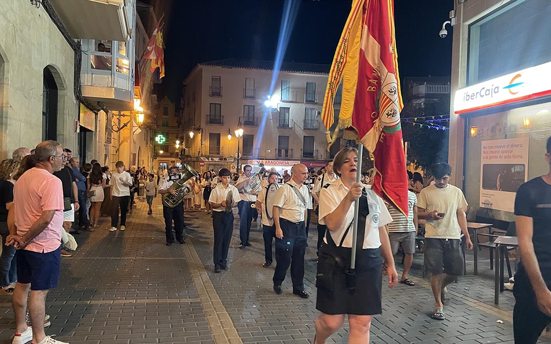 Pregón, presentación e imposición bandas Caspolinas y Caspolinos 2025./ S.F.