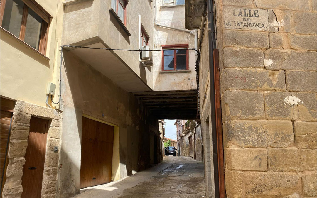 La calle Mazaleón vuelve a estar abierta al tráfico desde este miércoles./ AYTO