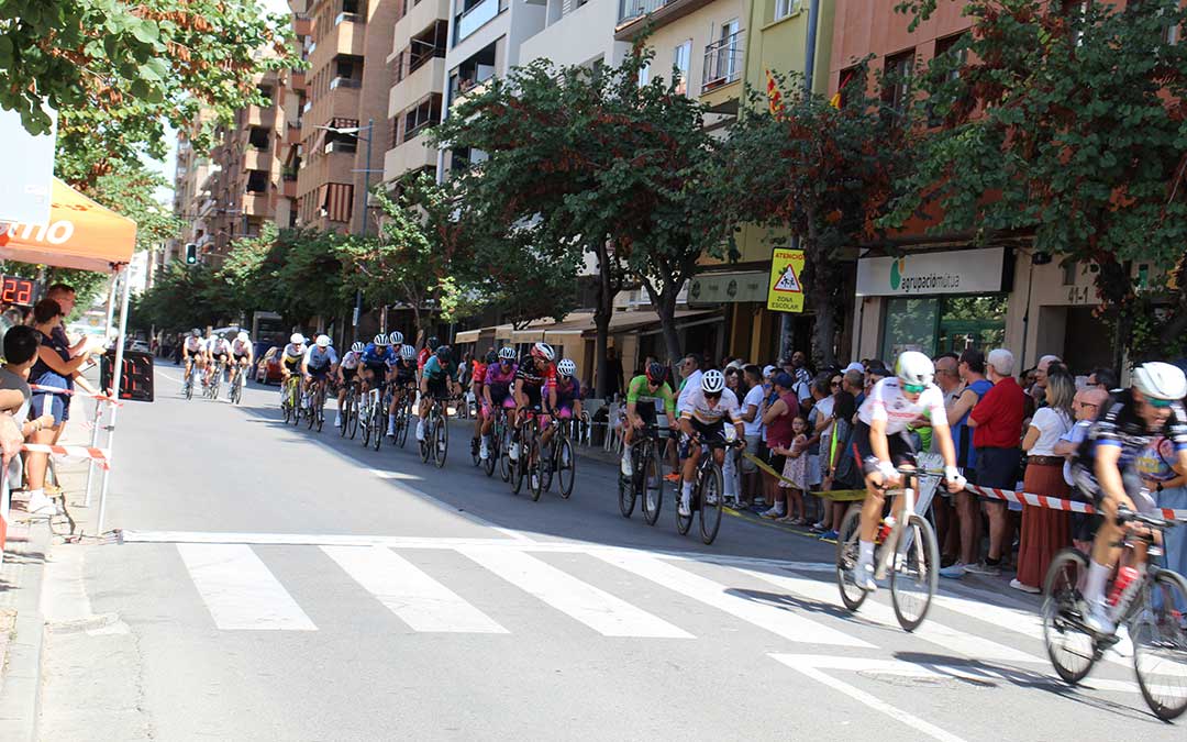 I ‘Critérium’ de ciclismo Ciudad de Alcañiz, Copa de Aragón. / B. Severino