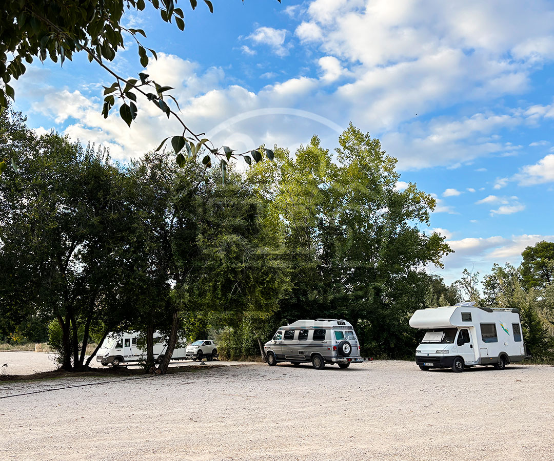 area-autocaravanas-albalate-teruel-4