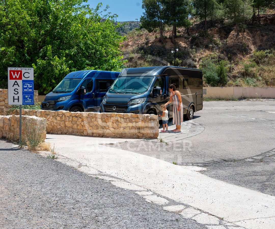 area-autocaravanas-alcorisa-teruel-2